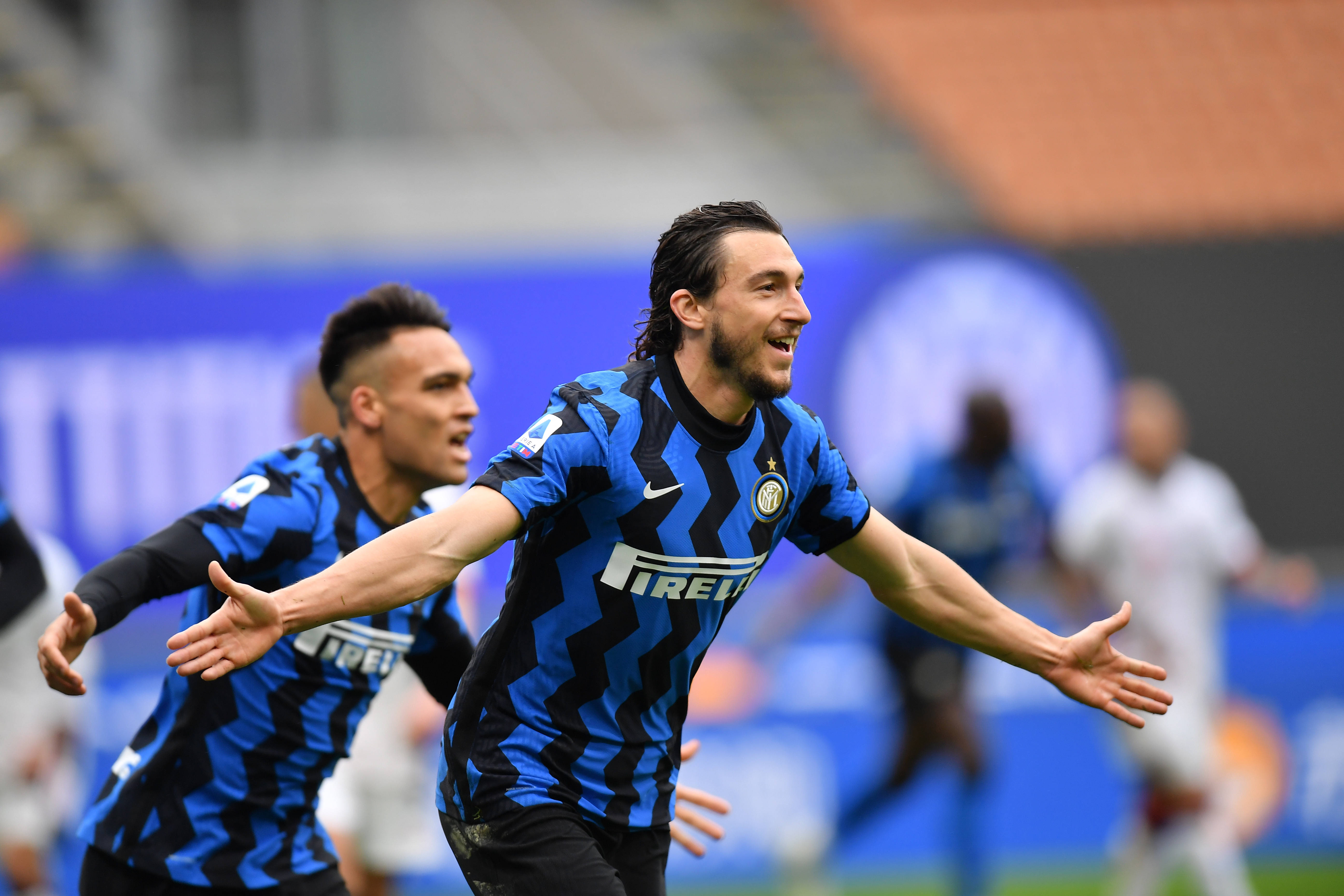 本轮欧冠最佳阵容：姆巴佩、维蒂尼亚领衔，赖斯、库库在列（欧冠本轮最佳阵容出炉：姆巴佩、维蒂尼亚领衔，赖斯与库库入选）