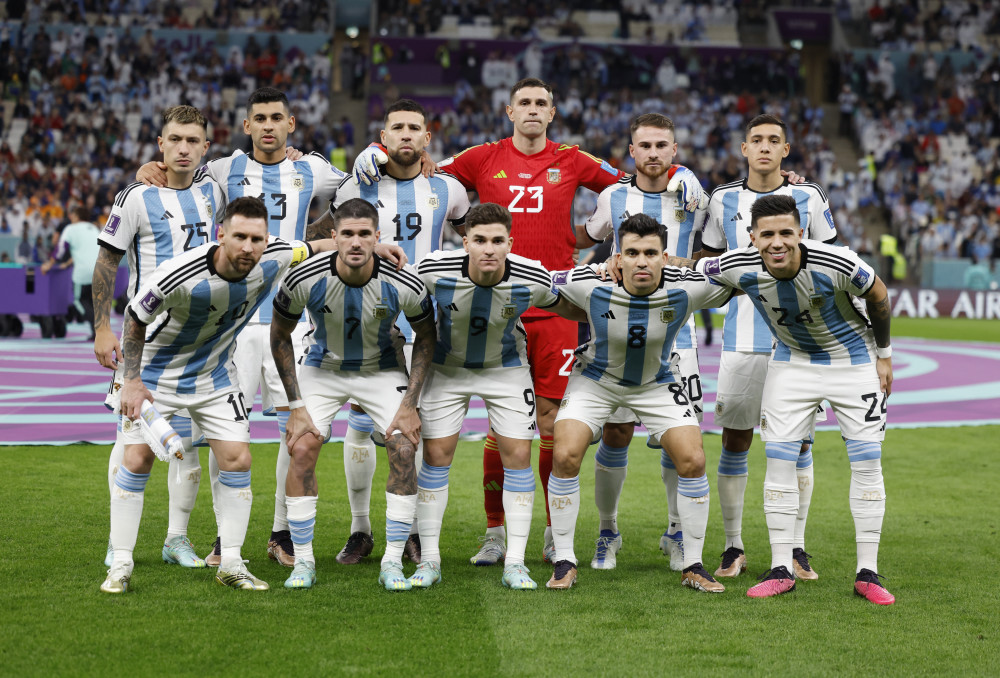 亚历山大15中11轰28分8助，连续96场20+得分（亚历山大15投11中轰28分8助，已连续96场20+）