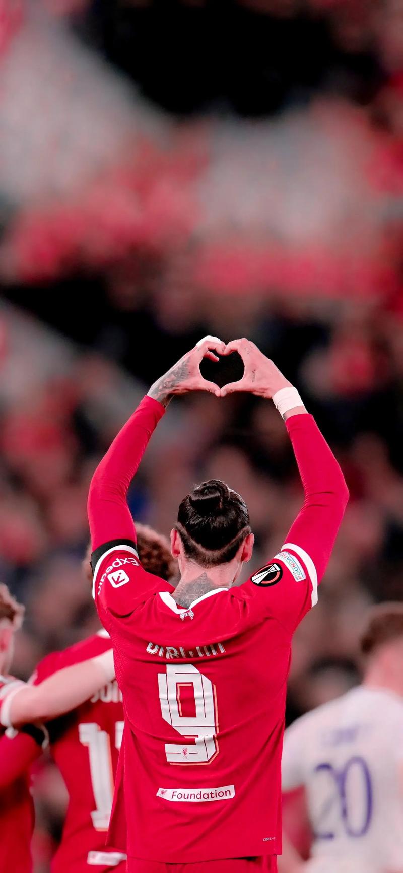 五人制足球队！麦迪逊夫妇官宣第二对双胞胎诞生，已育五娃（麦迪逊夫妇官宣喜得第二对双胞胎，已育五娃凑齐五人队）