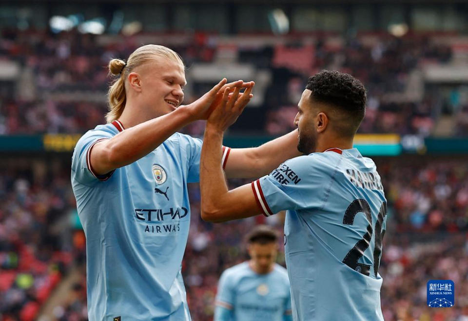 教练赛后落泪太真实（教练赛后泪洒赛场，真情流露）