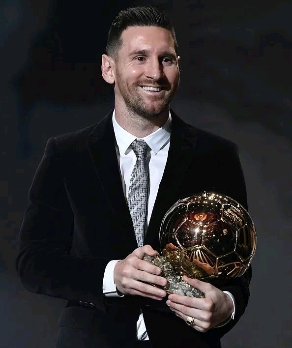 伦纳德和祖巴茨说扭转局面得靠球员！泰伦·卢：从每个人做起（伦纳德、祖巴茨称逆转关键在球员，泰伦·卢：全队从每个人做起）