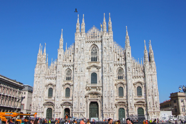 半场战报：比萨0-1帕尔马，贝内迪恰克点射（半场比分：帕尔马客场1-0领先比萨，贝内迪恰克点球破门）