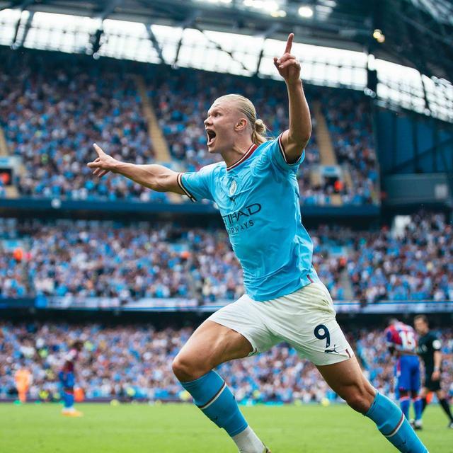 近10场欧冠仅1场进球，莱万遭遇生涯欧冠最长6场进球荒（欧冠近10战仅1球，莱万陷入生涯欧冠最长6场连续未破门）