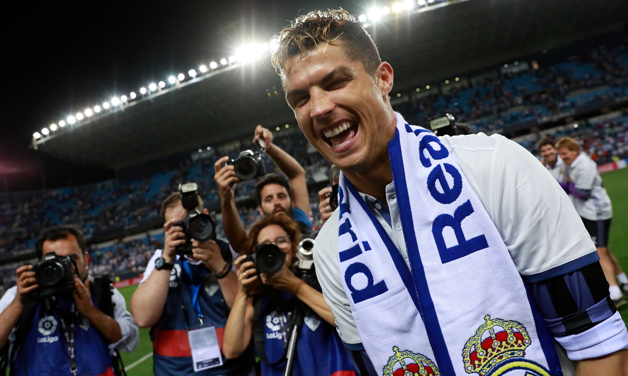 FC26欧冠黄金时刻卡：哈兰德、亚马尔、米利唐、埃斯特旺在列（FC26欧冠黄金时刻卡曝光：哈兰德、亚马尔、米利唐与埃斯特旺入选）