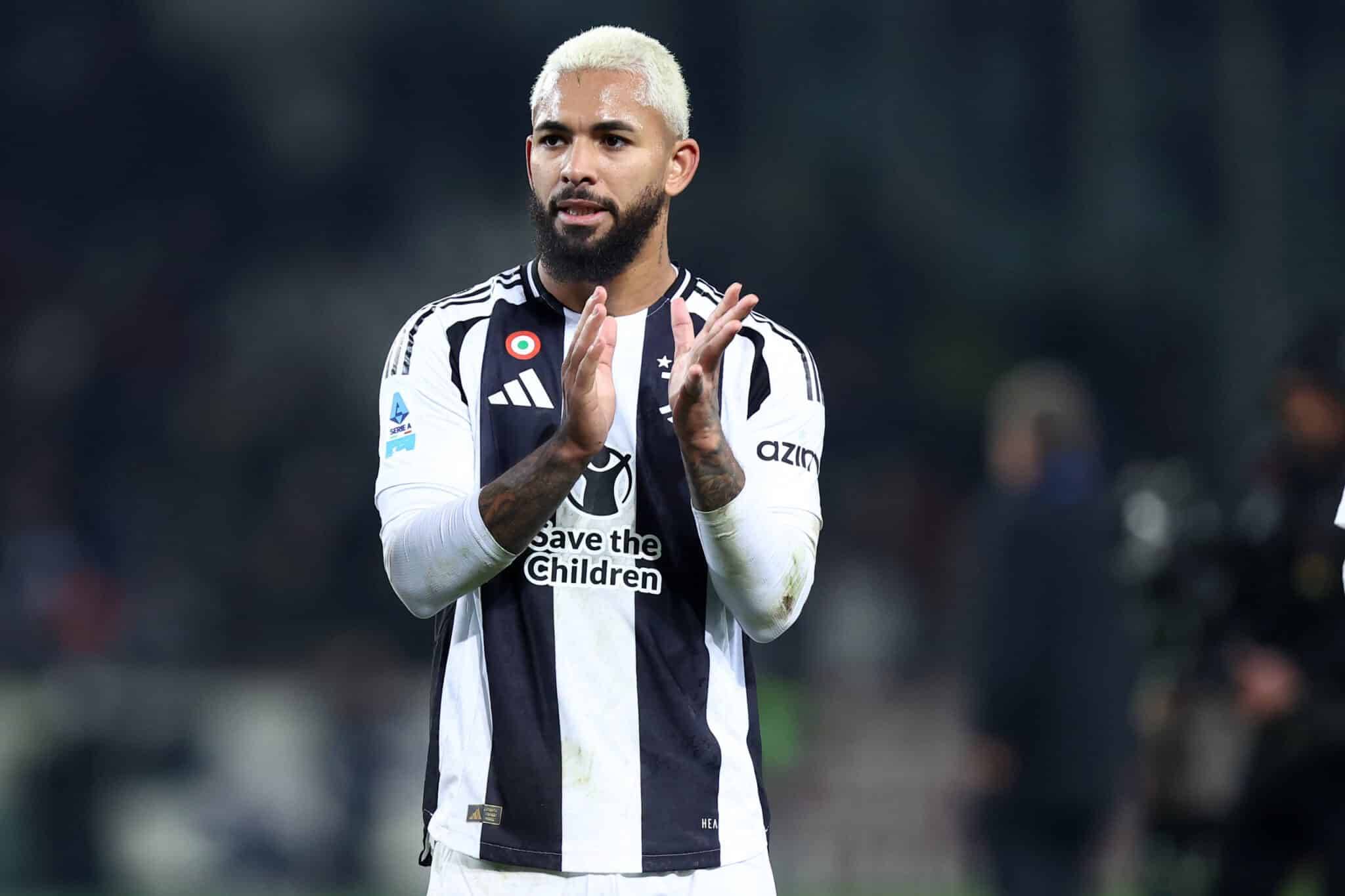 半场开香槟，兰德维尔以为自己稳了，没想到查里尔的输出还在后面！（半场提前庆祝，兰德维尔自认胜券在握，岂料查里尔后程火力更猛！）