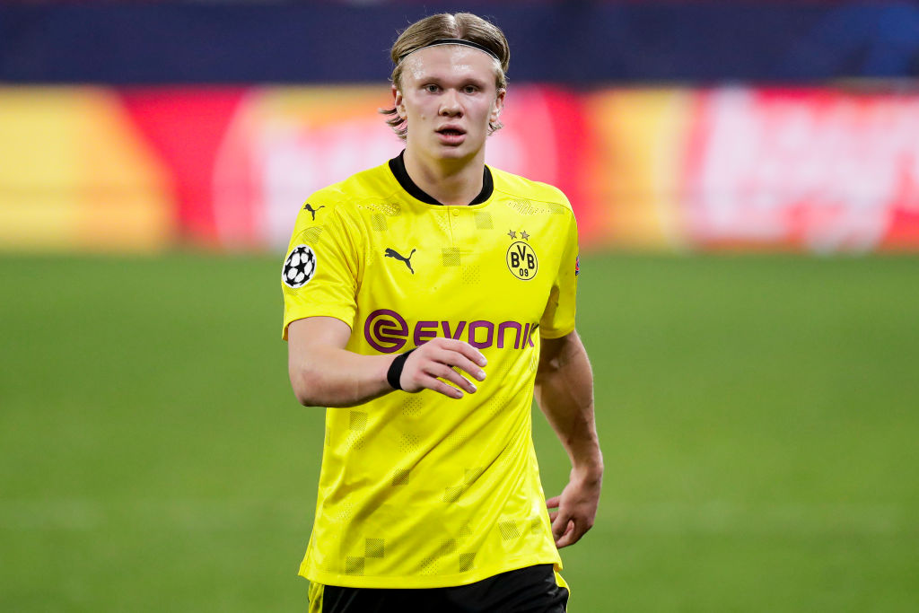 追逐总冠军的心始终没变！（逐梦总冠军的初心从未动摇！）