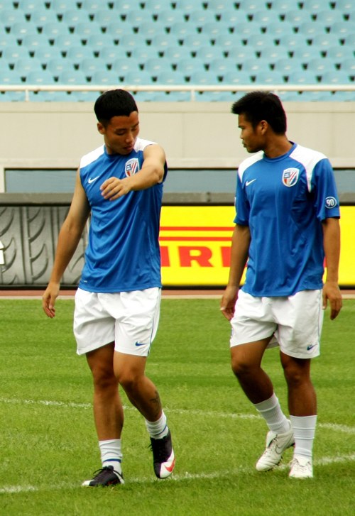 12月6日欧篮联看点：红星巴萨强强对话，帕纳辛纳科斯力争5连胜（12月6日欧篮联焦点：红星大战巴萨，帕纳辛纳科斯剑指五连胜）