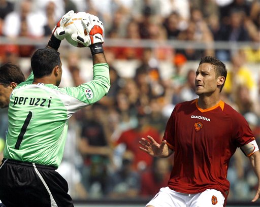 TyC：阿根廷对安哥拉将提前1小时；赛后斯卡洛尼将让球员放假（TyC：阿根廷vs安哥拉提前1小时开球；赛后斯卡洛尼将给球员放假）