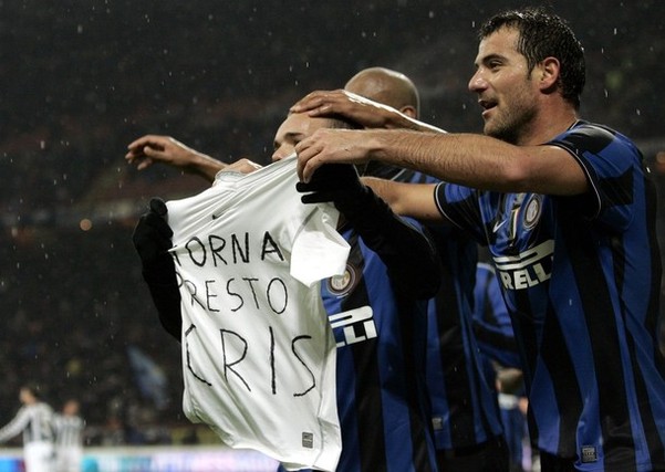 雷霆以132比111大胜独行侠，亚历山大高效砍下33分，延续14连胜。（雷霆132-111轻取独行侠，亚历山大高效轰下33分，豪取14连胜）