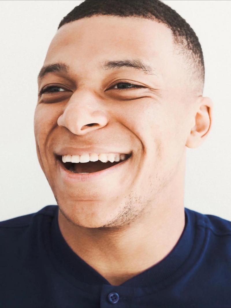 西甲半场：阿尔马达造险，拉波尔特伤退，毕尔巴鄂0-0马竞（西甲半场战况：阿尔马达屡造杀机，拉波尔特伤退，毕尔巴鄂暂0-0马竞）